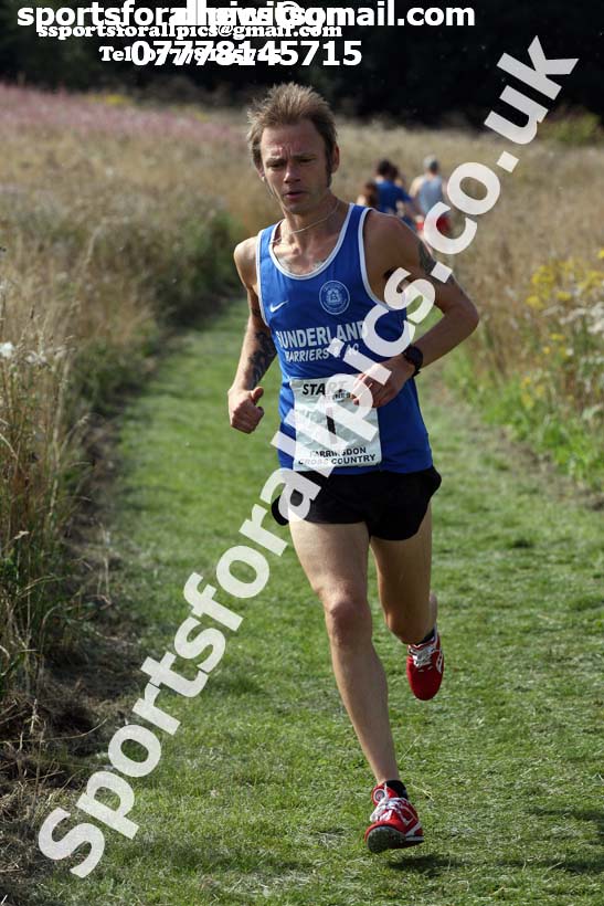 Senior mens and veteran relays, Sunderland Harriers Cross Country Relays, Farringdon, Sunderland . Photo: David T. Hewitson/Sports for All Pics
